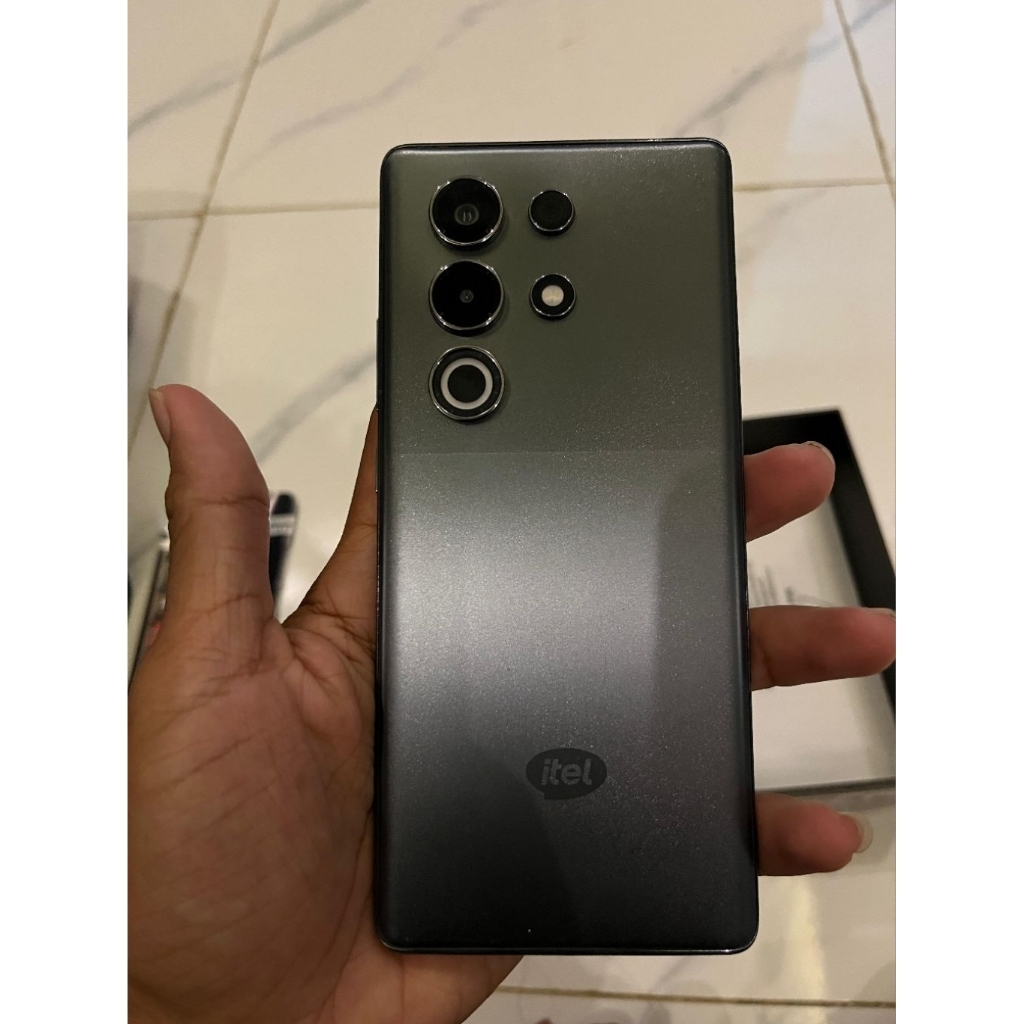 Itel S 25 Ultra 256gb/16gb second like new / garansi masih jalan baru beli 2 bulan