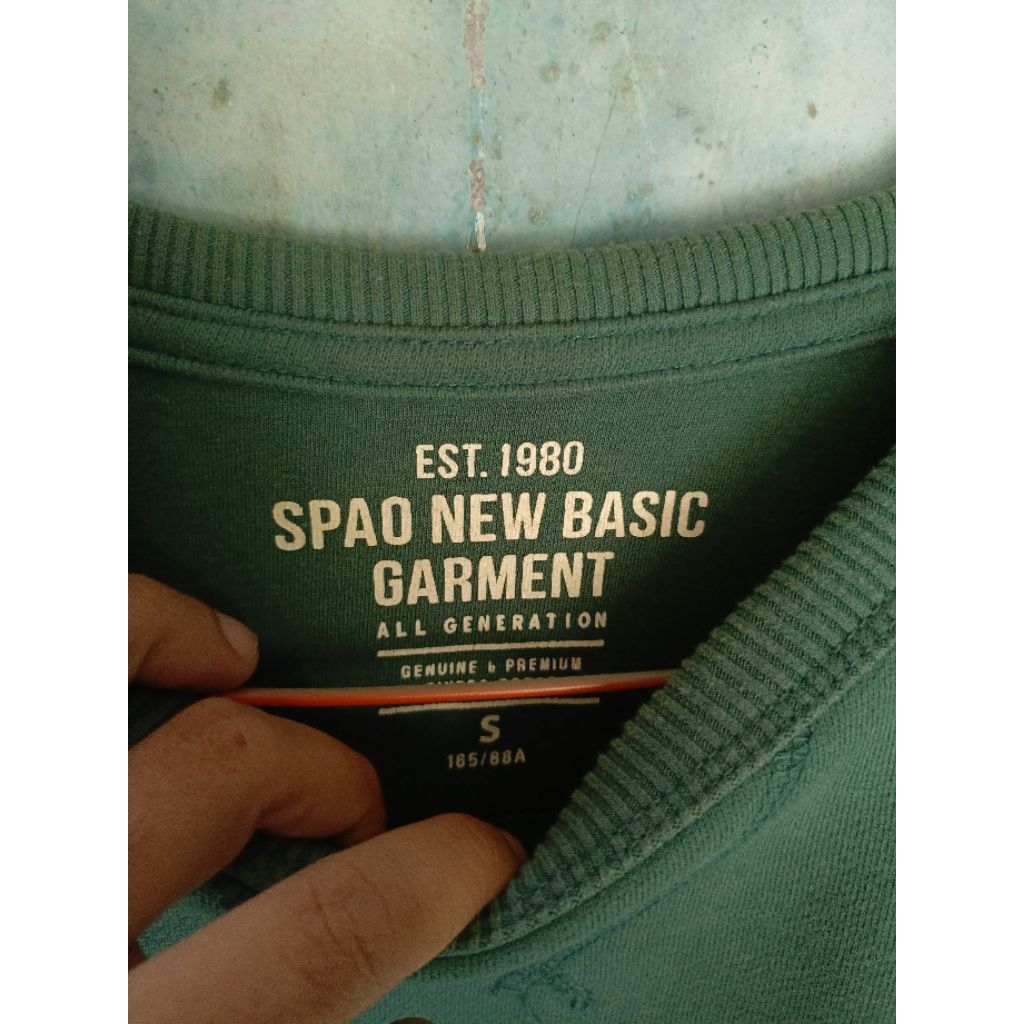 Crewneck CN Preloved hijau botol