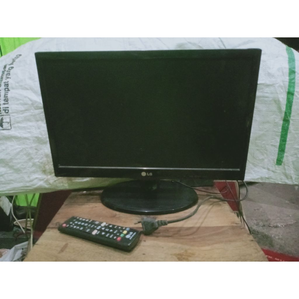 Tv LED 19 inch,Merk LG Minus Garis