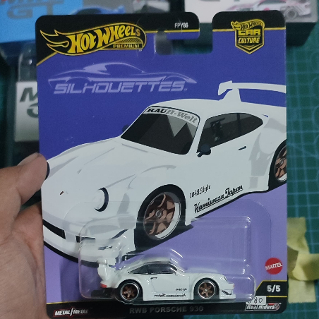Hot Wheels Premium Card Silhouette Porsche RWB 930