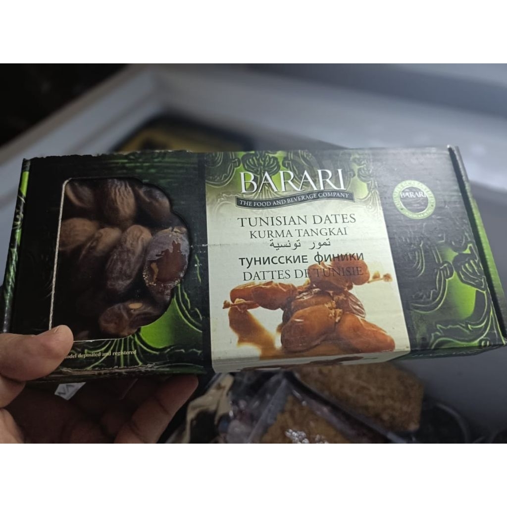 

KURMA TANGKAI BARARI 500 Gram – Manis Alami, Segar, dan Berkualitas