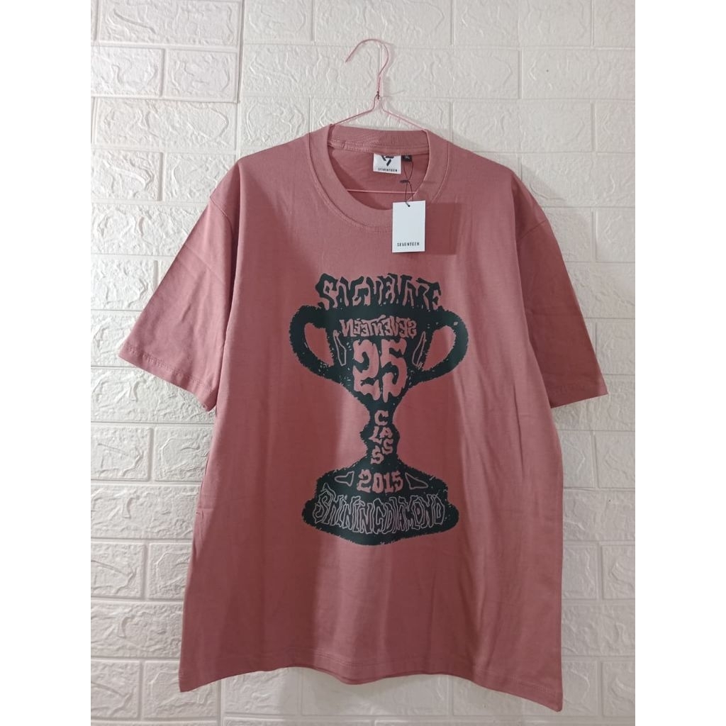 Kaos Seventeen Caratland  2025 Merch