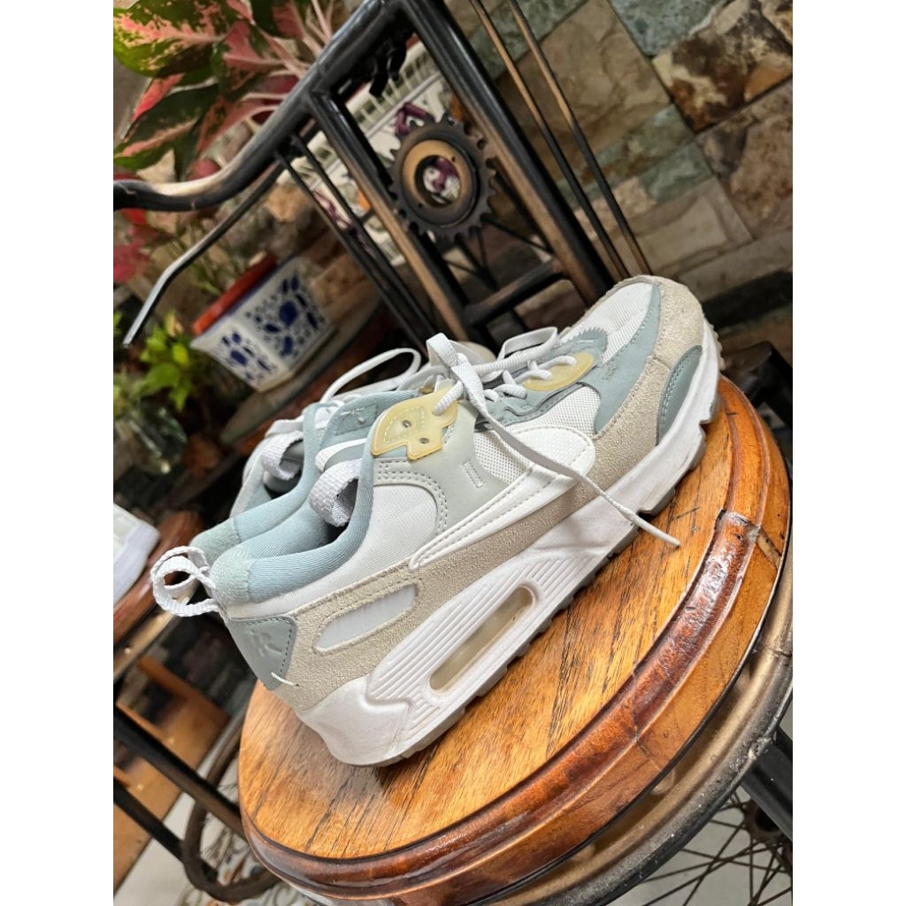 Preloved Original 100% Nike Air Max 90 Futura Women Size EU 37.5 / 23,5cm