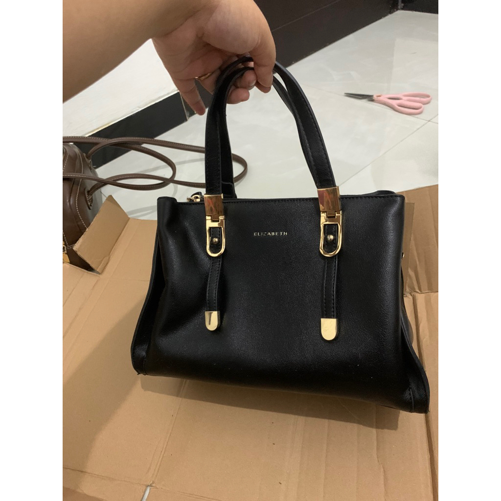 Tas Hitam elizabeth Preloved