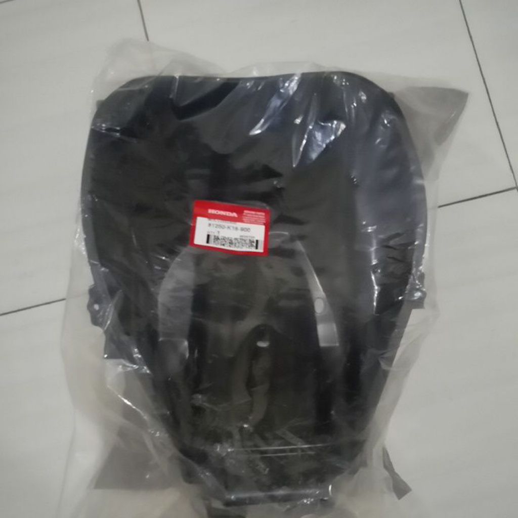 bos bagasi Scoopy fi 2013-2016. 81250-K16-900
