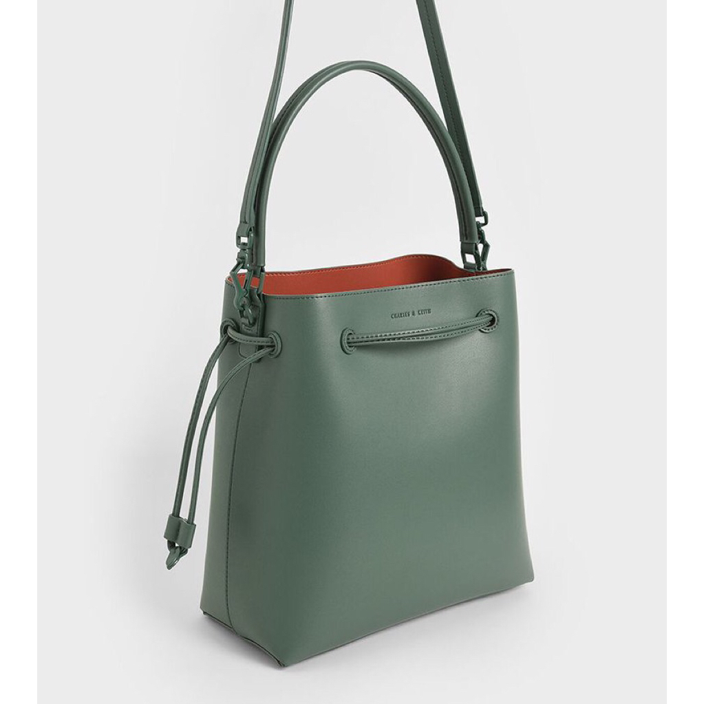 charles & keith tas wanita