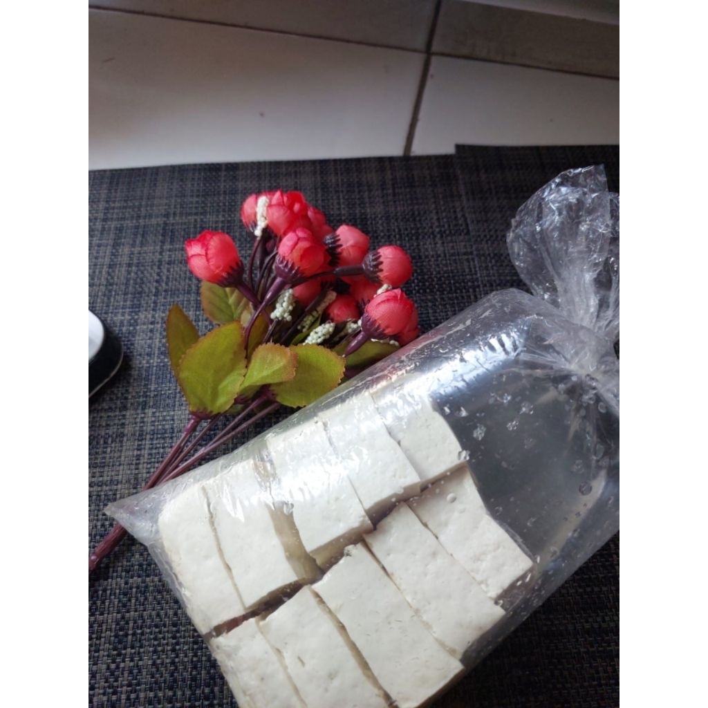 

Tahu Potong isi 10pcs Fresh / Sayur Segar Bogor