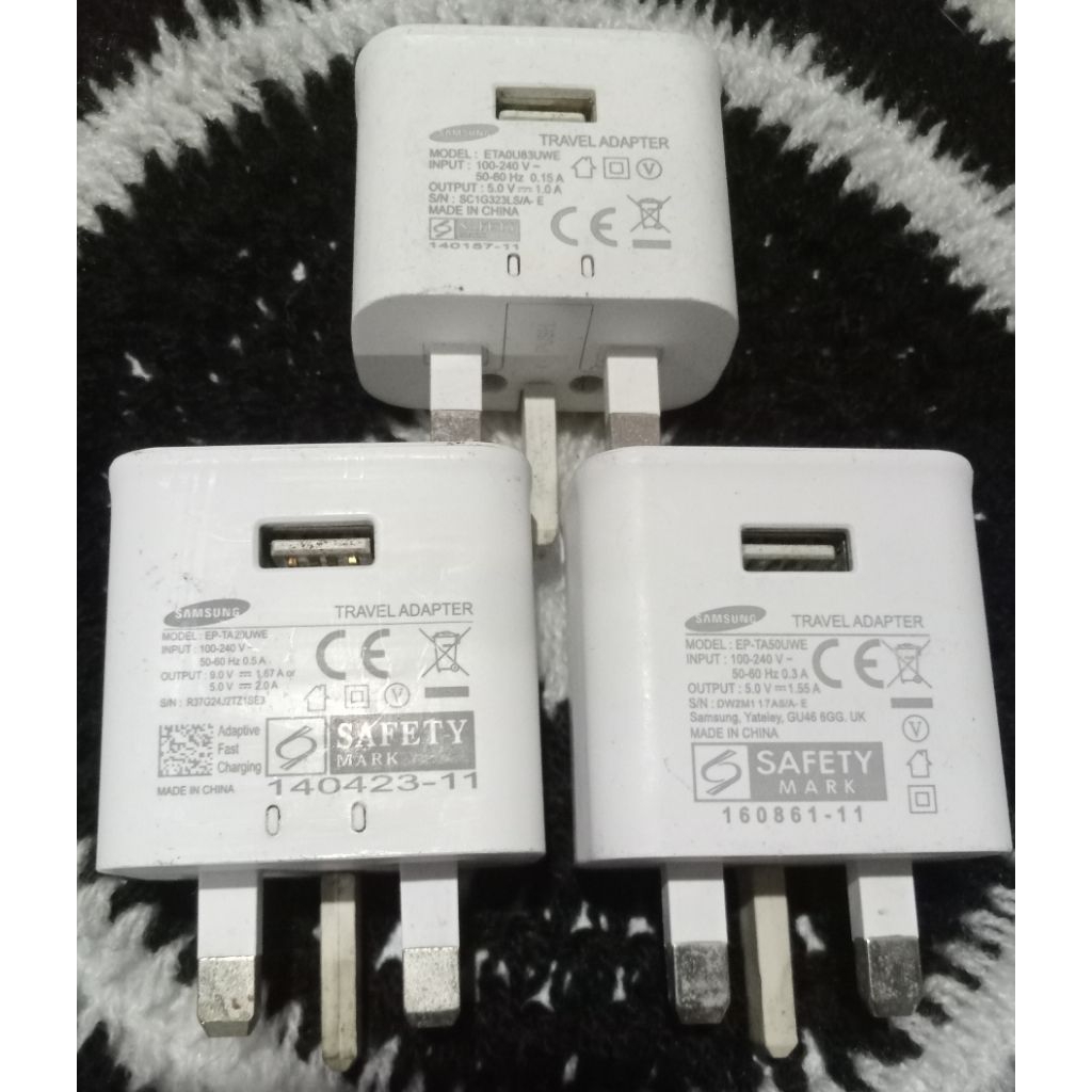 Charger Samsung kaki tiga second Ori bawaan HP