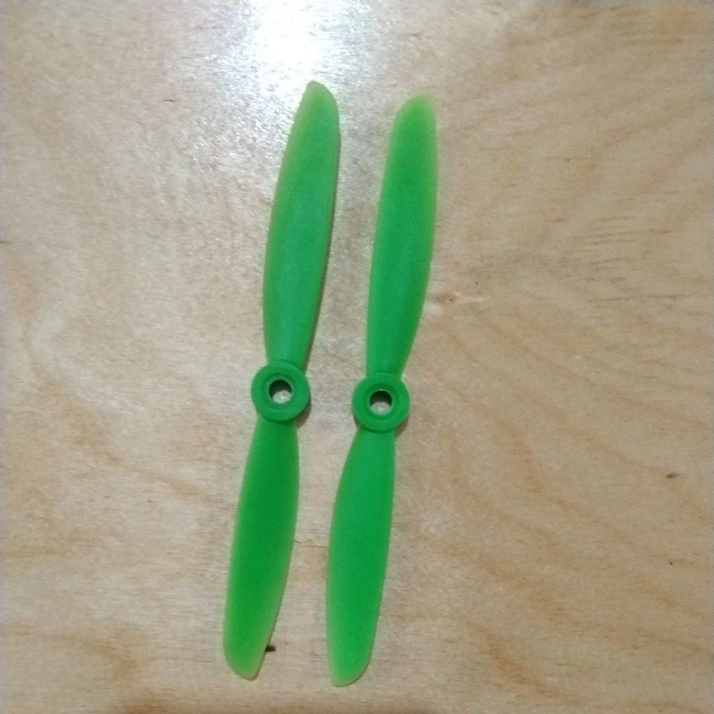 1pasang propeller 5045 2 Blade for rc pesawat / drone ( CW CCW)
