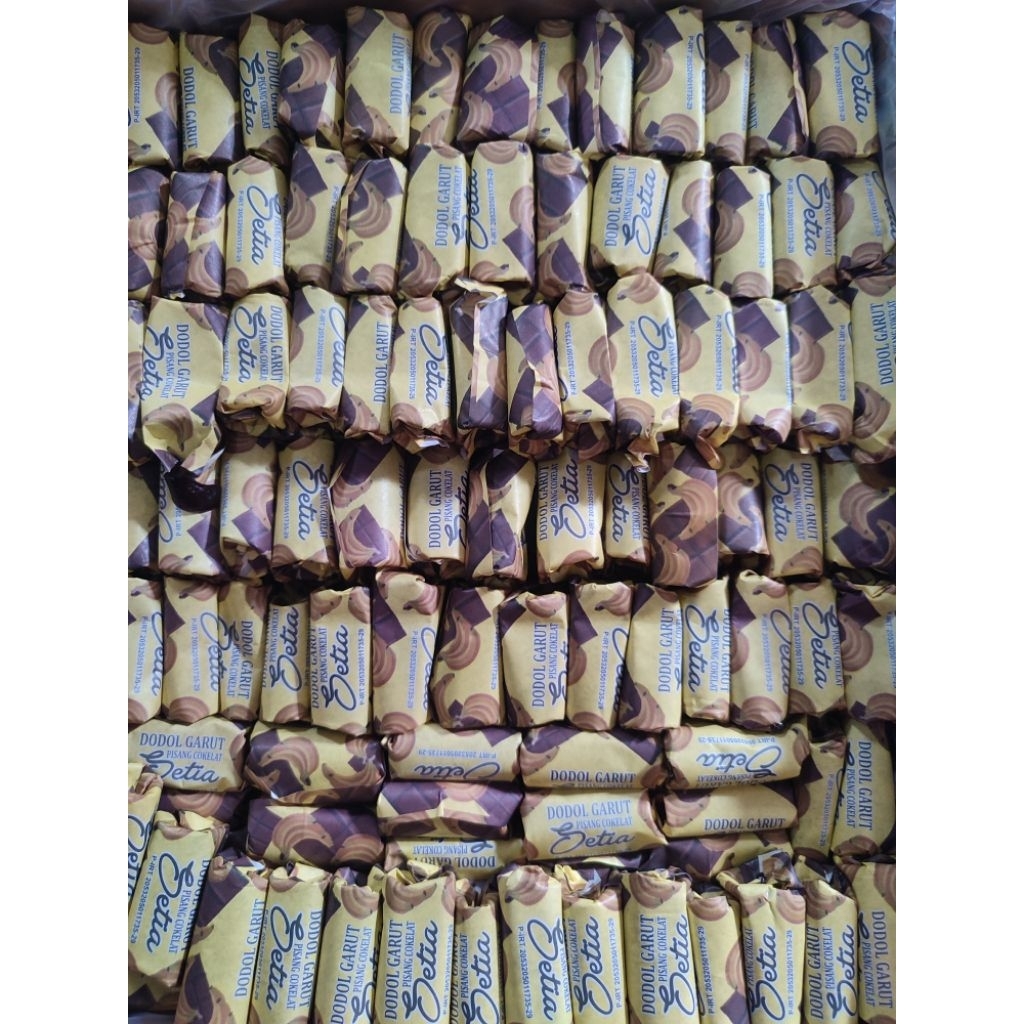 

Dodol Garut batik coklat pisang enak manis kemasan 1kg cemilan