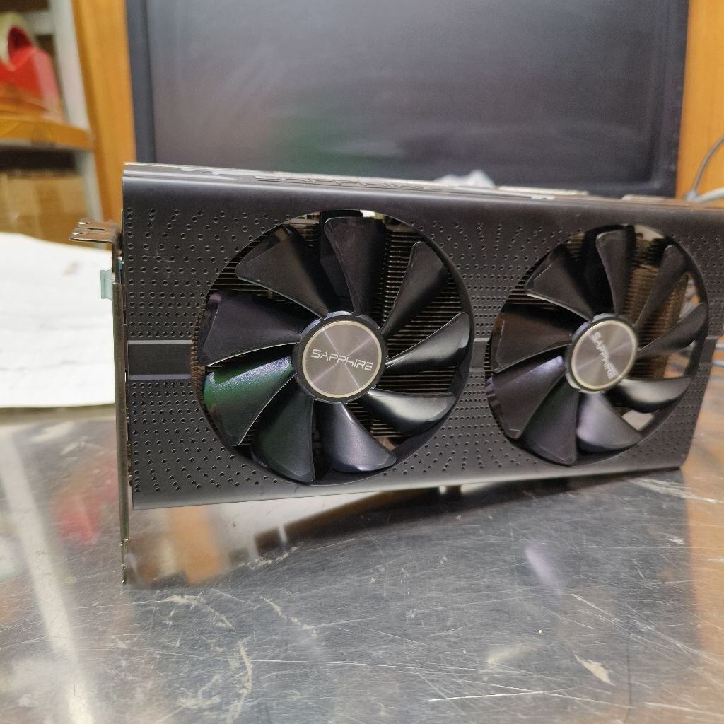 vga gpu sapphire pulse  rx570 4gb