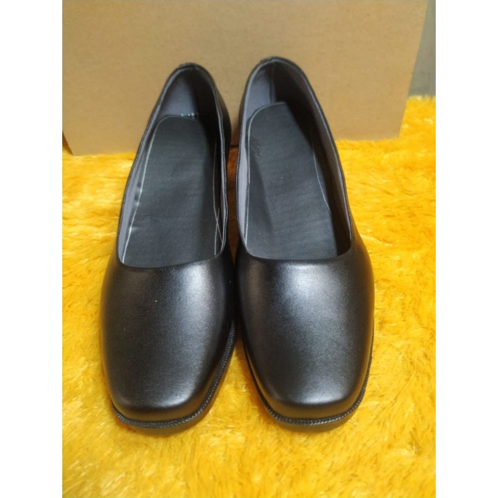 Sepatu Pantofel wanita sepatu pantofel polos hak 3cm dan 5cm