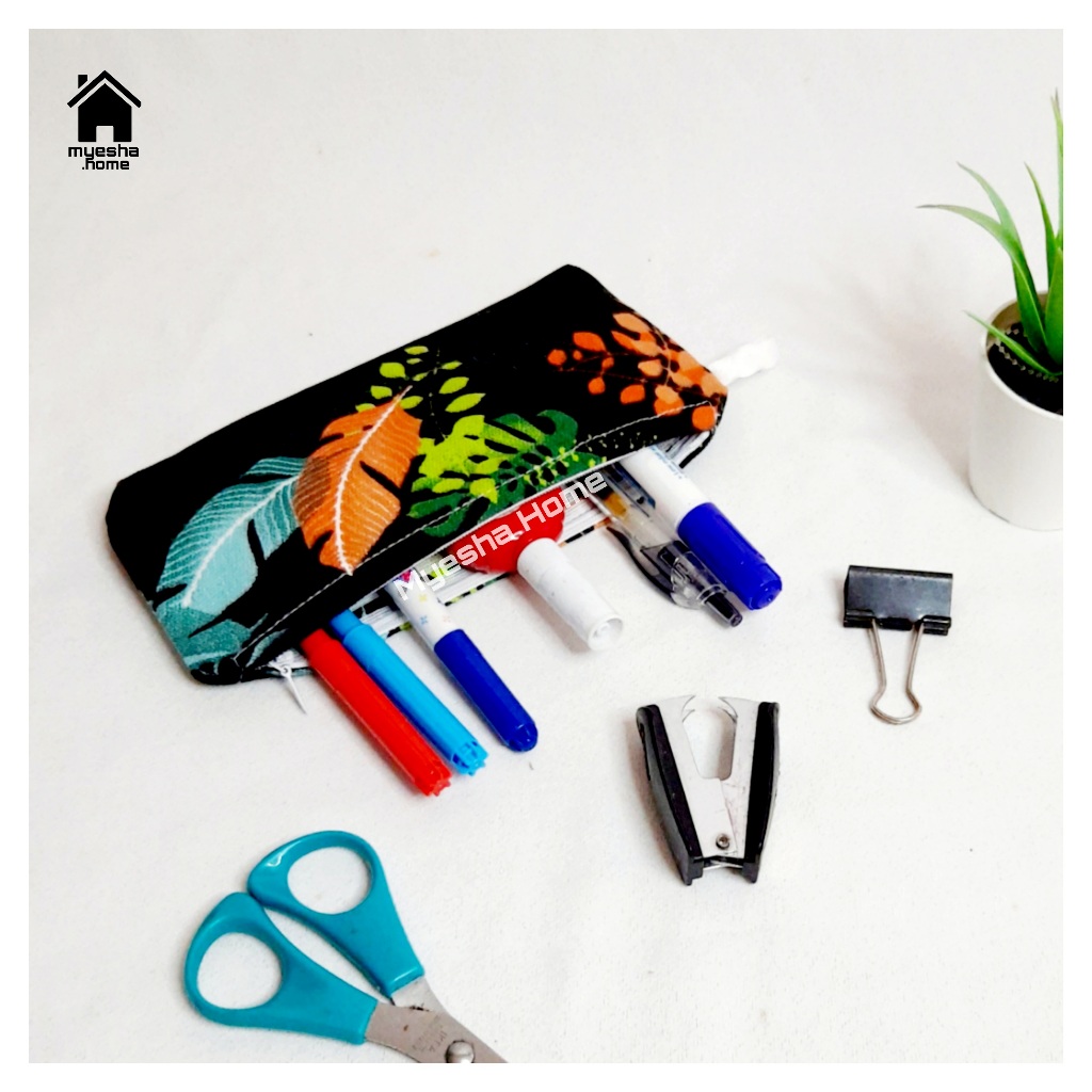 

Tempat Pensil / Cepuk / Tempat Alat Tulis Motif Minimalis CPK19