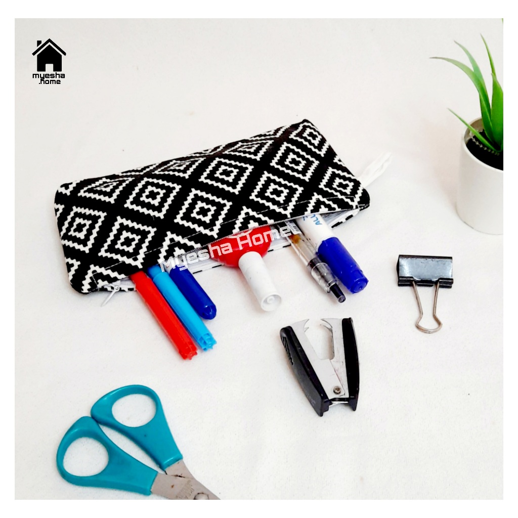 

Tempat Pensil / Cepuk / Tempat Alat Tulis Motif Minimalis CPK05