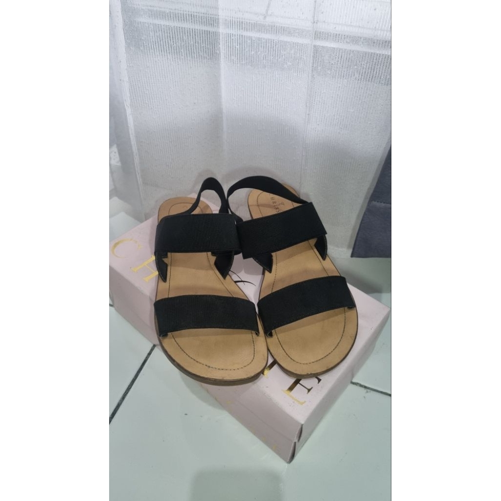 Preloved Sandal Chrissie by payless