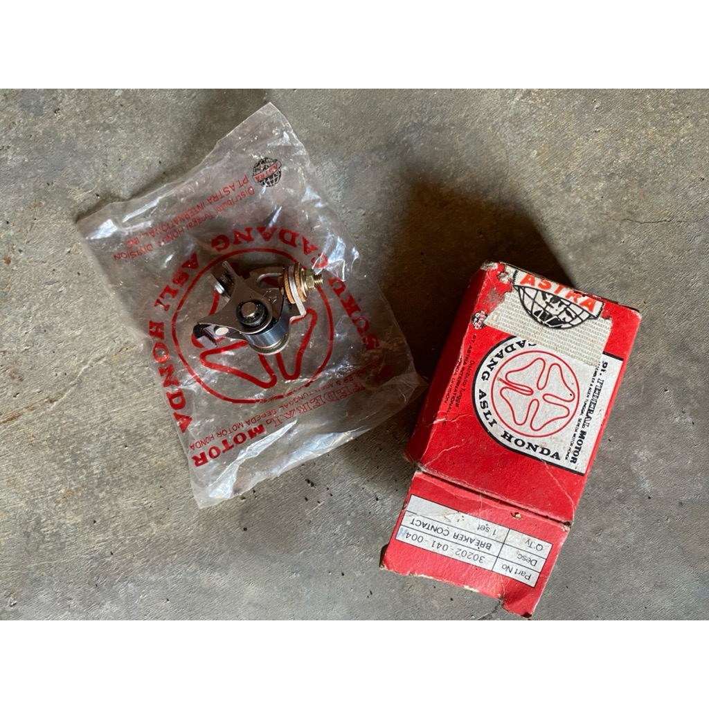 PLATINA HONDA C70 C700 ORIGINAL JAPAN NOS