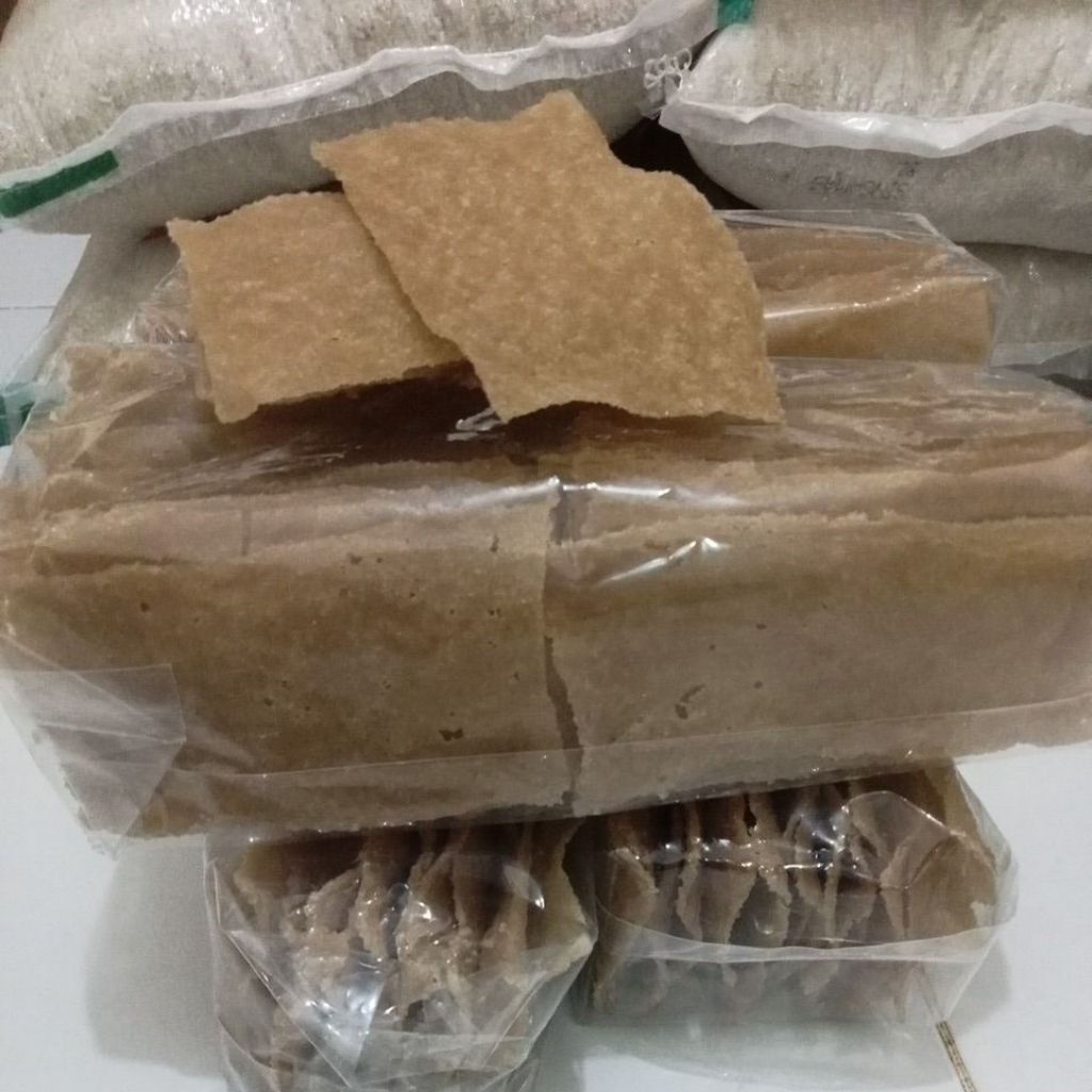 

kerupuk gendar/kerupuk puli