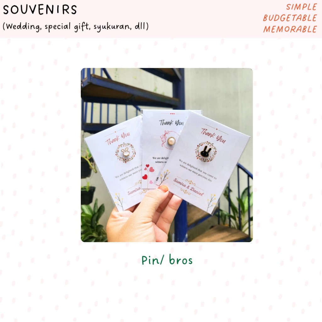 SOUVENIR PERNIKAHAN / ACARA LAINNYA pin hijab & baju (30 pcs)
