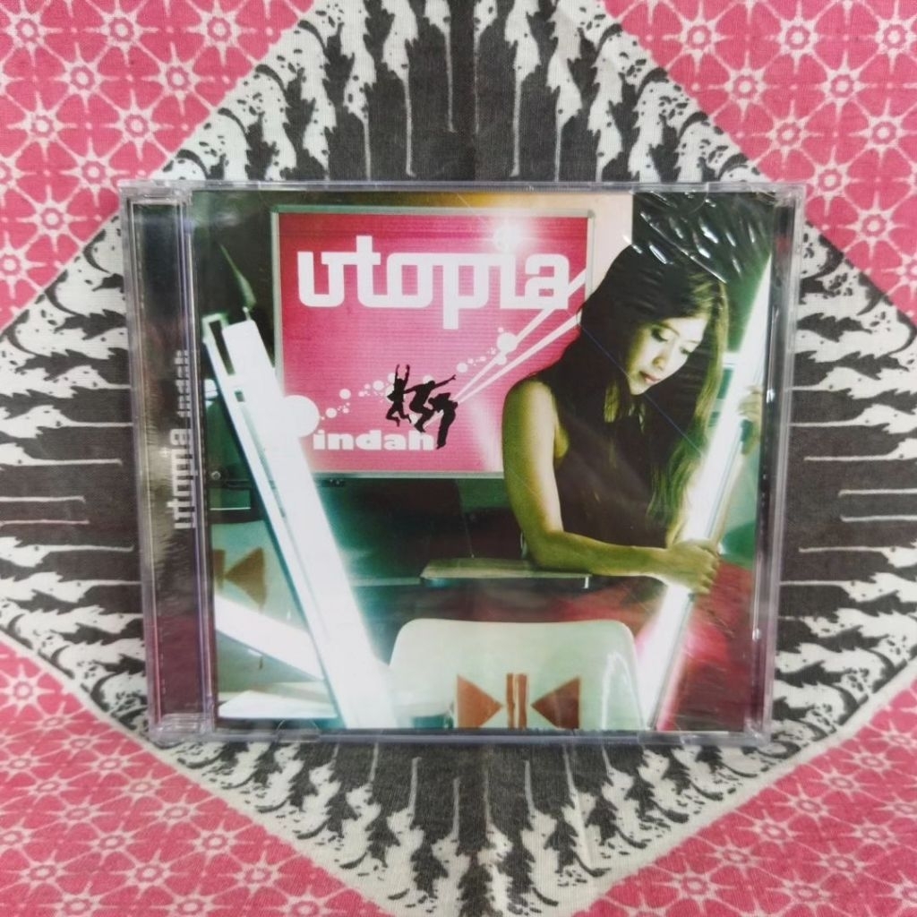 CD Utopia - Indah - Segel