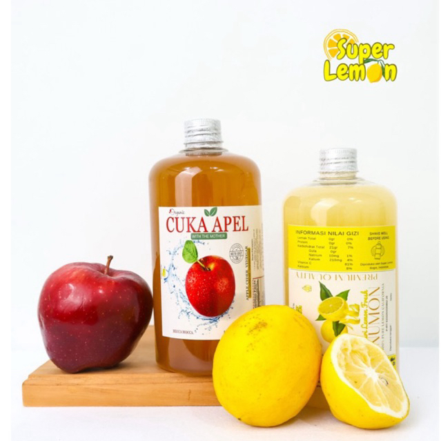 

Cuka Apel with Mother Sari Lemon