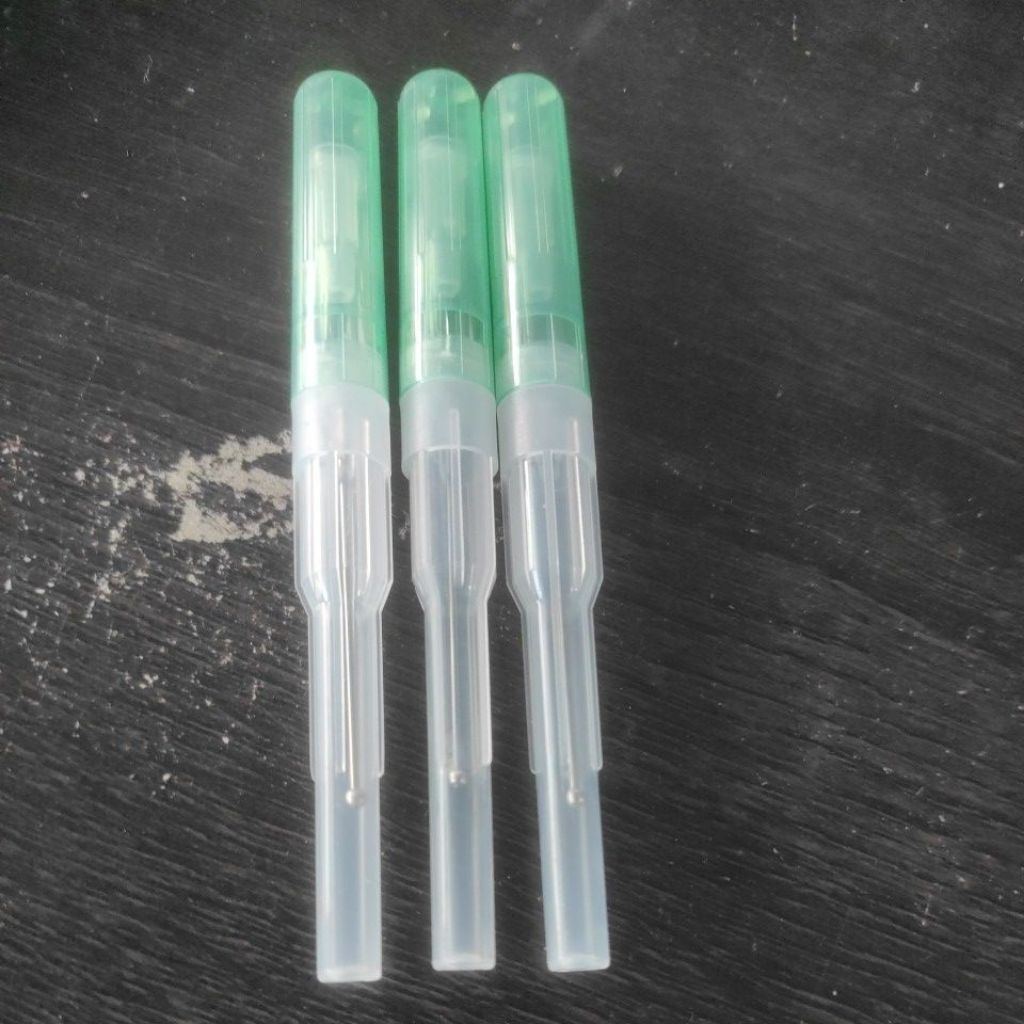 Sonde oral mencit warna hijau