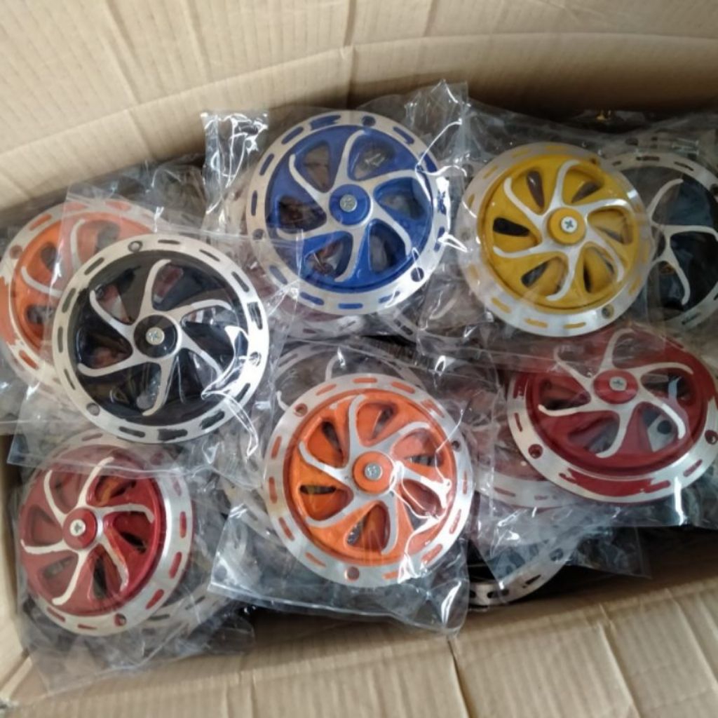 Spiner putar Cover tutup radiator Vario 125 150 LED model spiner warna cnc