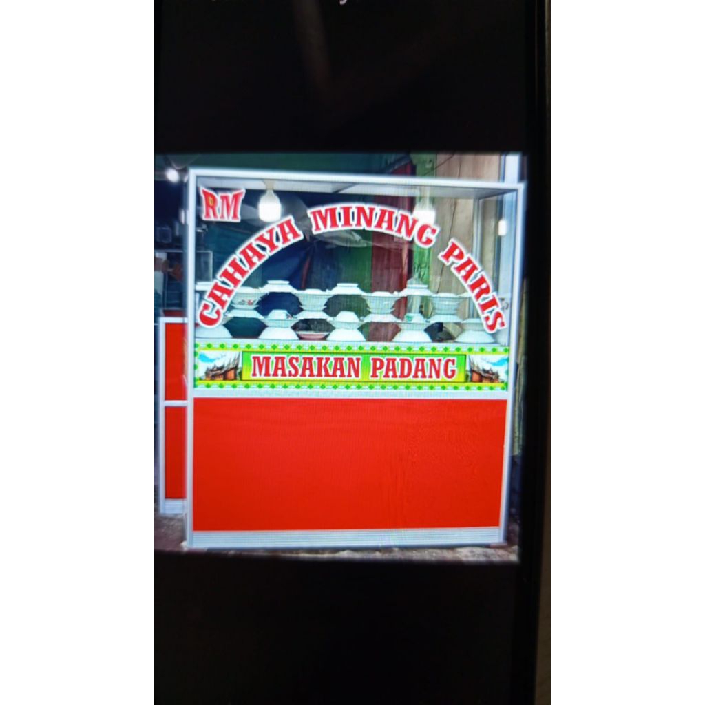 Etalase untuk Nasi Padang