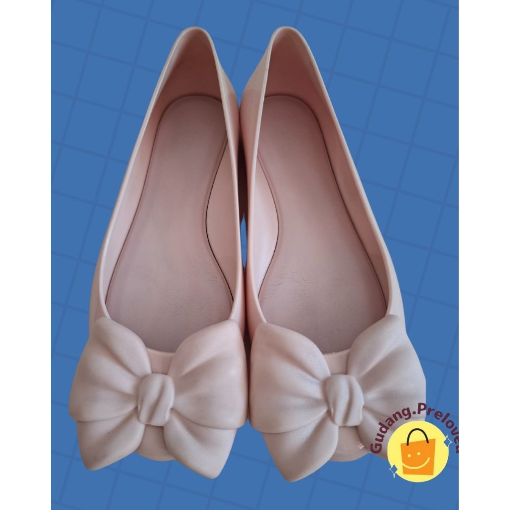 Preloved - Melissa Sweet Love V / Jelly Shoes / Sepatu Melissa ORI / Flat Shoes