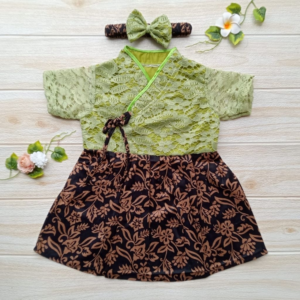 Hanbok Anak / Hanbok Batik / Hanbok Brokat warna Hijau