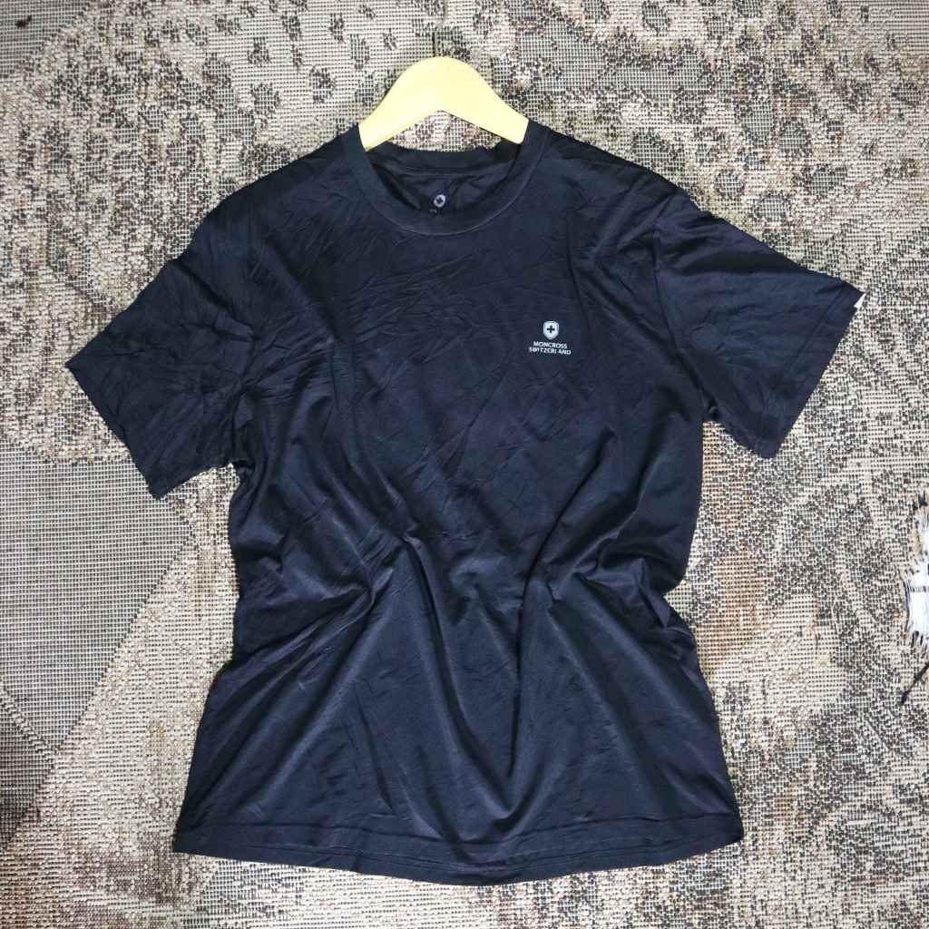 thrifting moncross switzerland baselayer lengan pendek