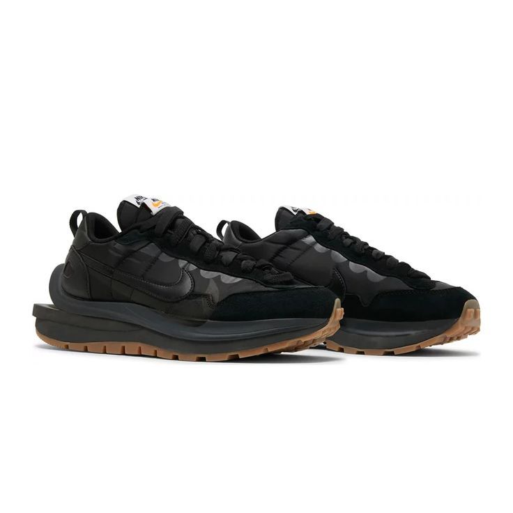 Sepatu Sport Wanita Vaporwaffle Sacai Black Gum Black Off Noir