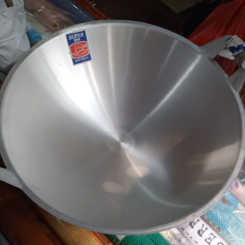 Wajan kuali penggorengan besar no 18 merek super