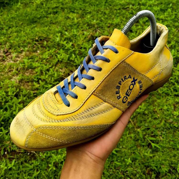 SEPATU VINTAGE GEOX RESPIRA