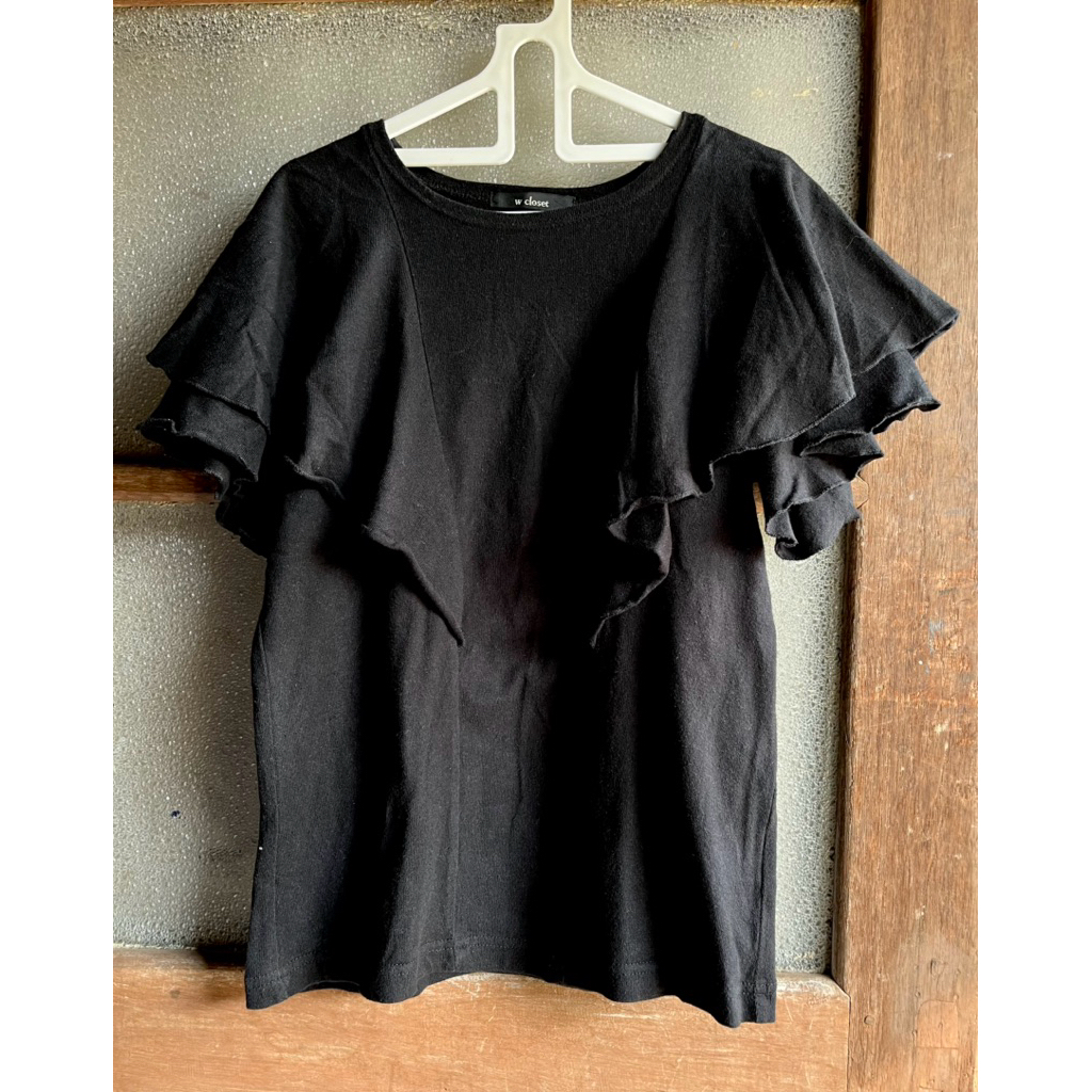 preloved top w closet