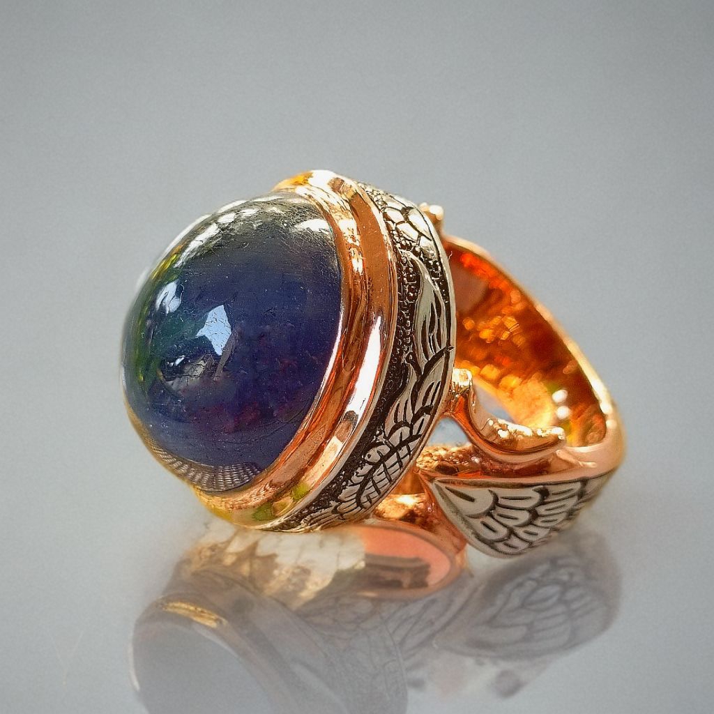 NATURAL Royal Blue Sapphire Big Size 64.75 Cts