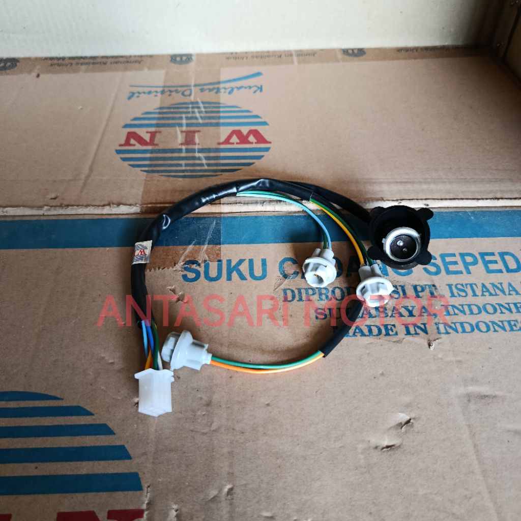 COB LAMPU DEPAN BEAT FI 2013 2014 2015 SOKET LAMPU DEPAN BEAT FI 2013 2014 2015 FITTING LAMPU DEPAN 