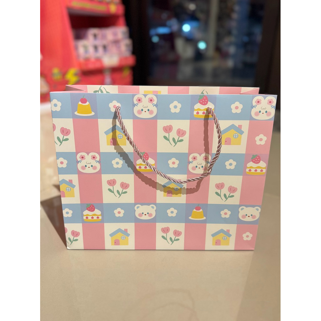 

paperbag 26 x 32 cm 080304