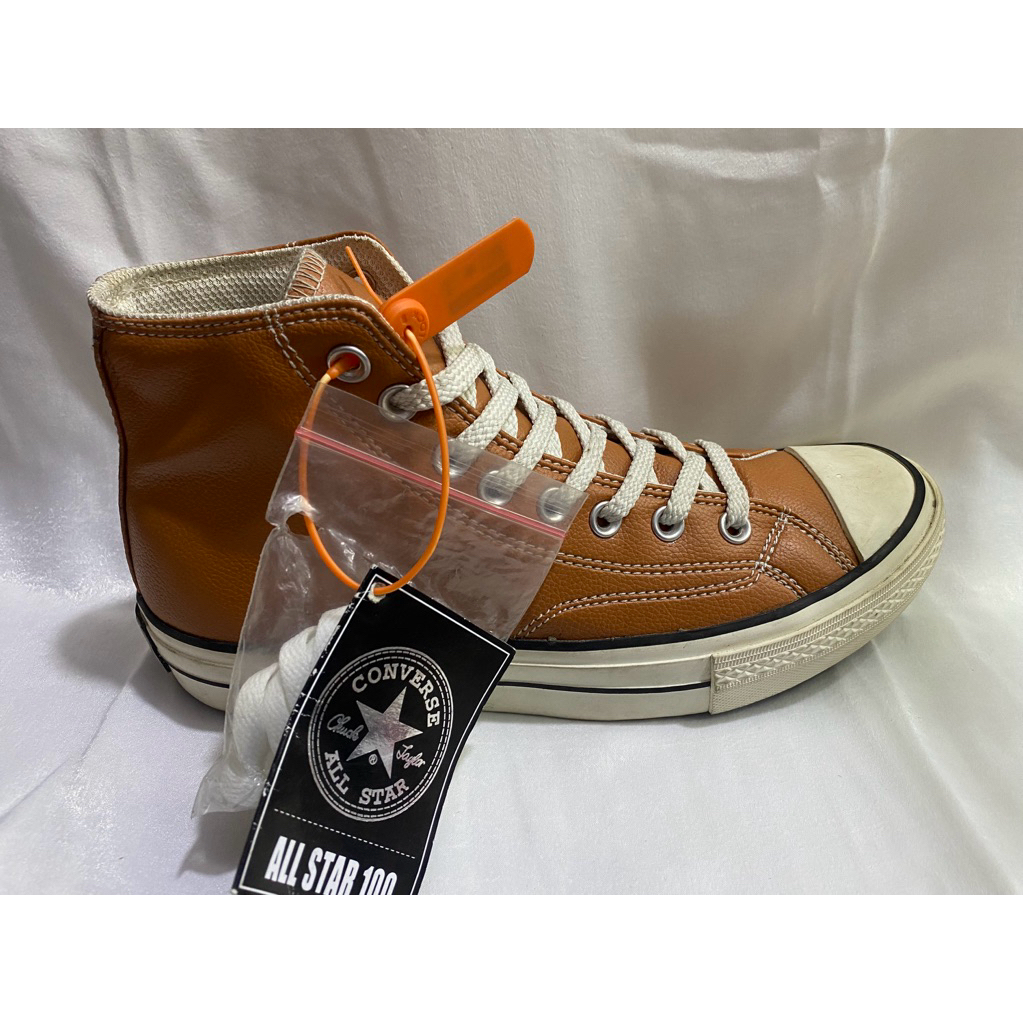 SEPATU SNEKEARS CONVERSE KULIT PRIA WARNA COKLAT