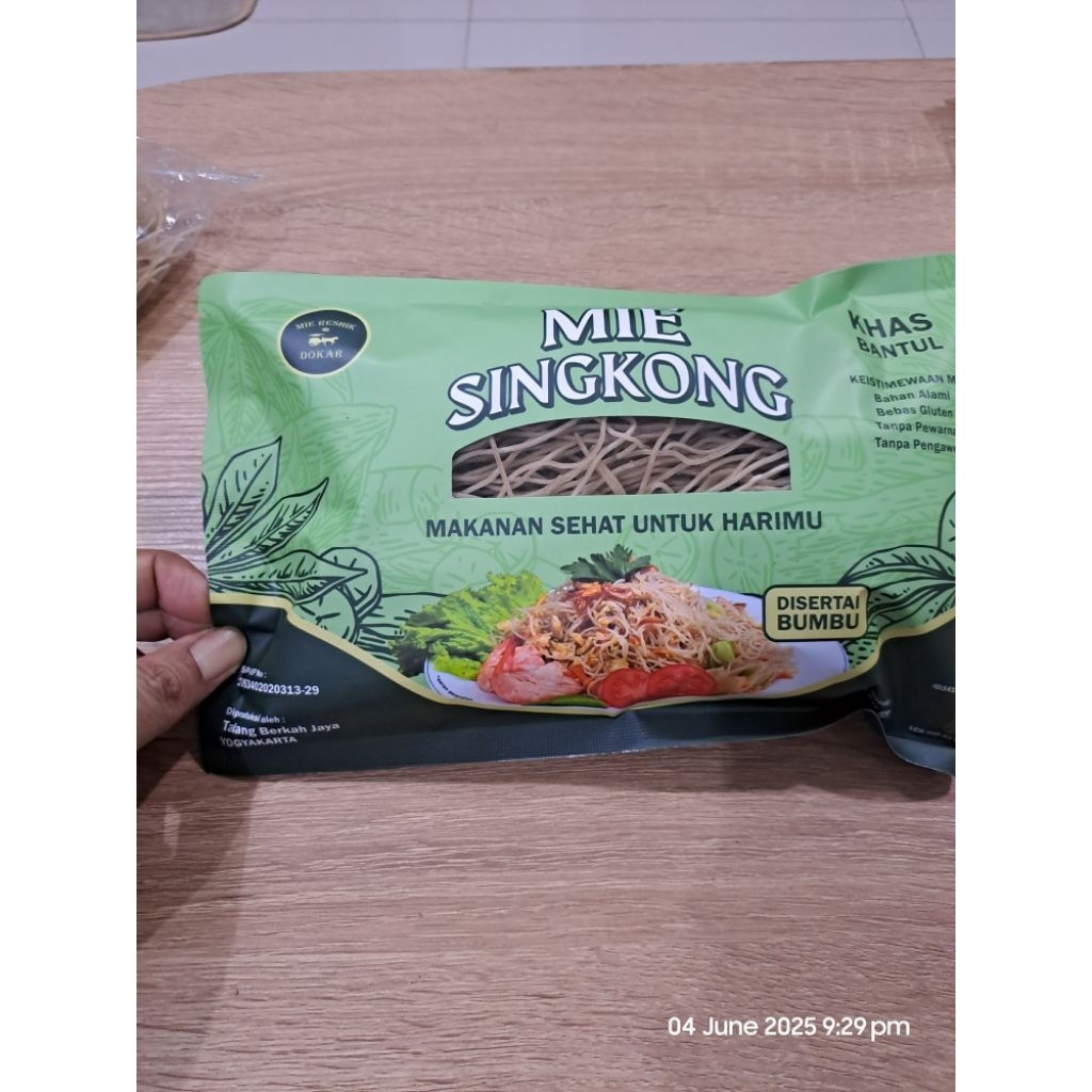 

Mie Singkong Sehat 120g plus Bumbu Aman untuk Anak Praktis untuk Keluarga
