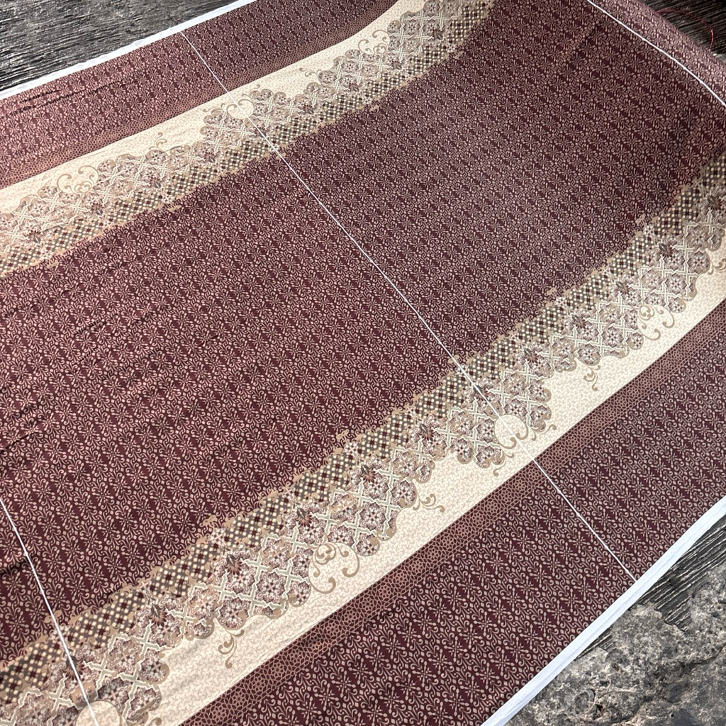 Kain Satin Silk Premium Motif Etnik Klasik – kain silk premium - kain satin silk super - kain bahan 