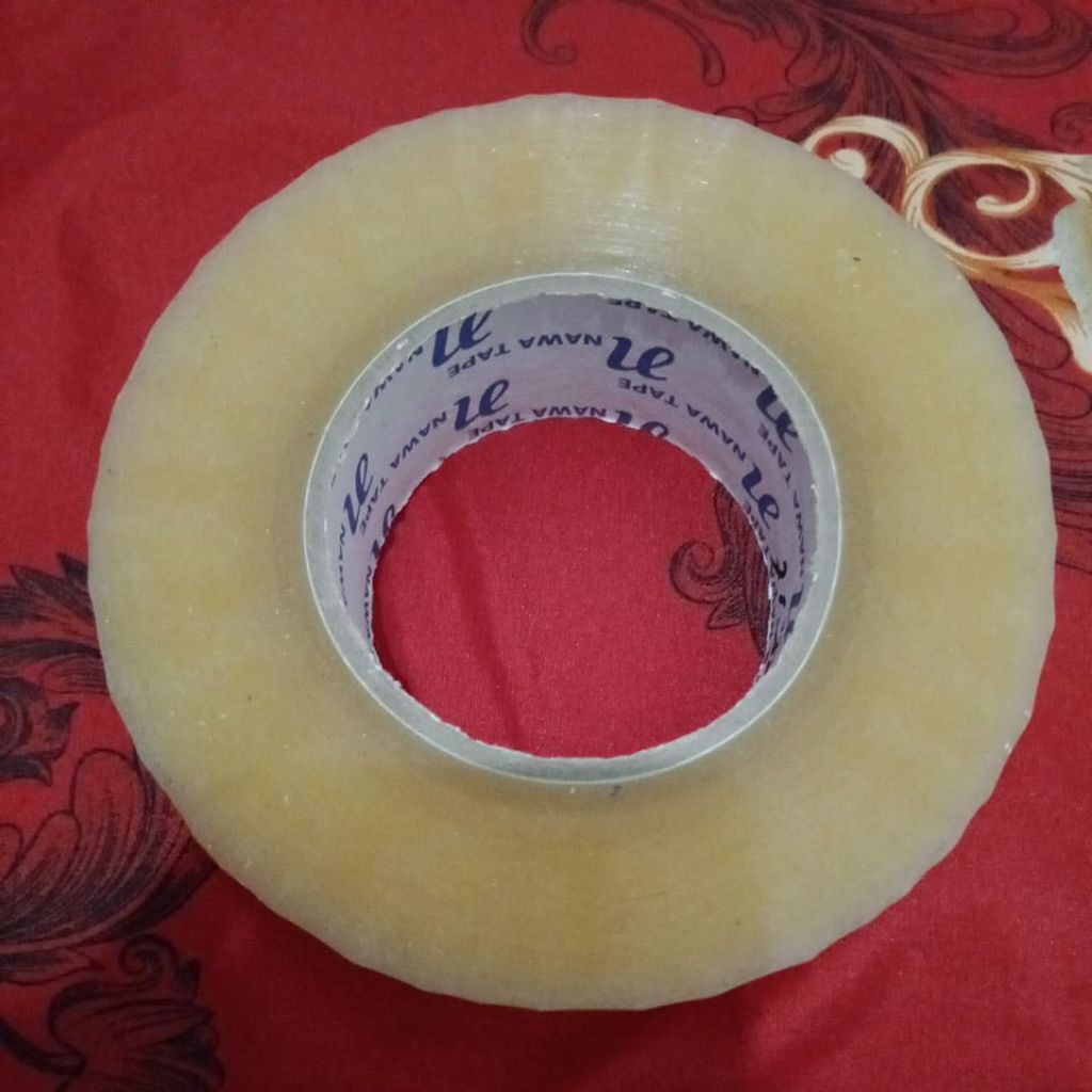 

Lakban bening 500 yard / transparan lakban 500 yard