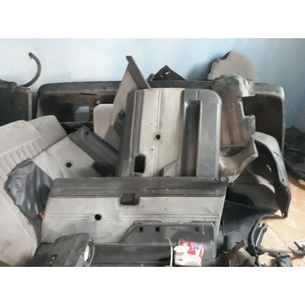 backdoor corolla se saloon