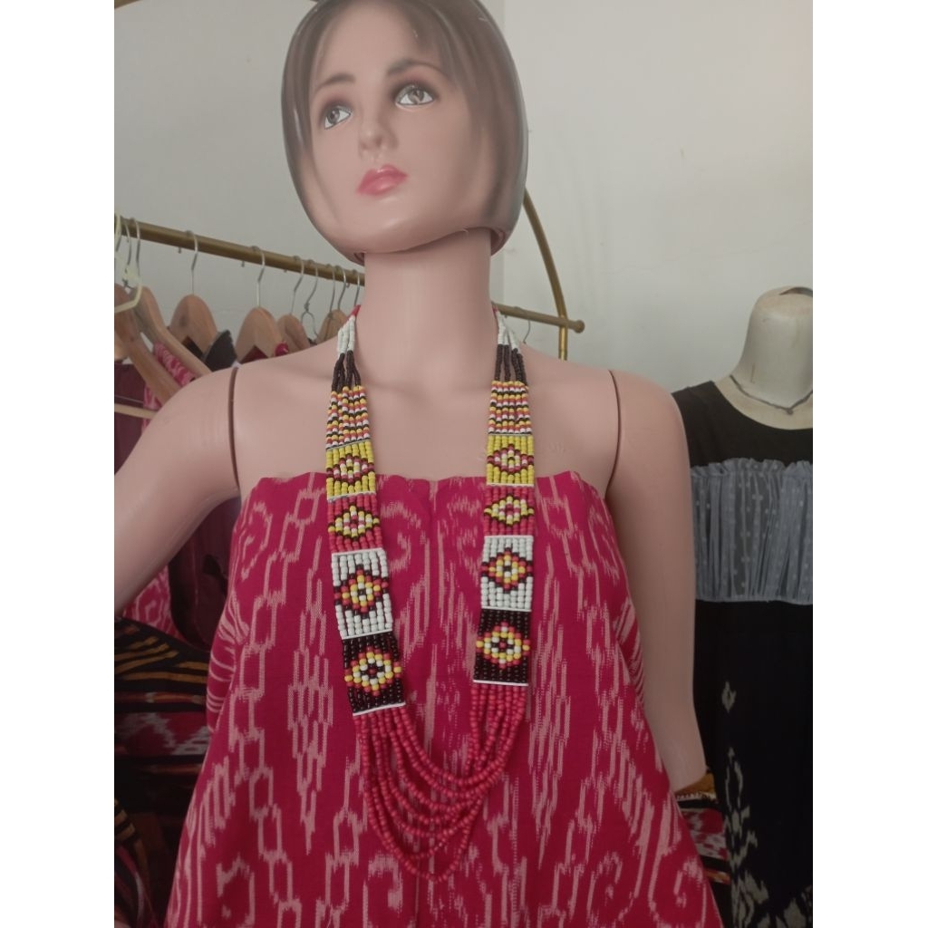 kalung etnik motif dayak,accesoris dayak,kalung dayak asli