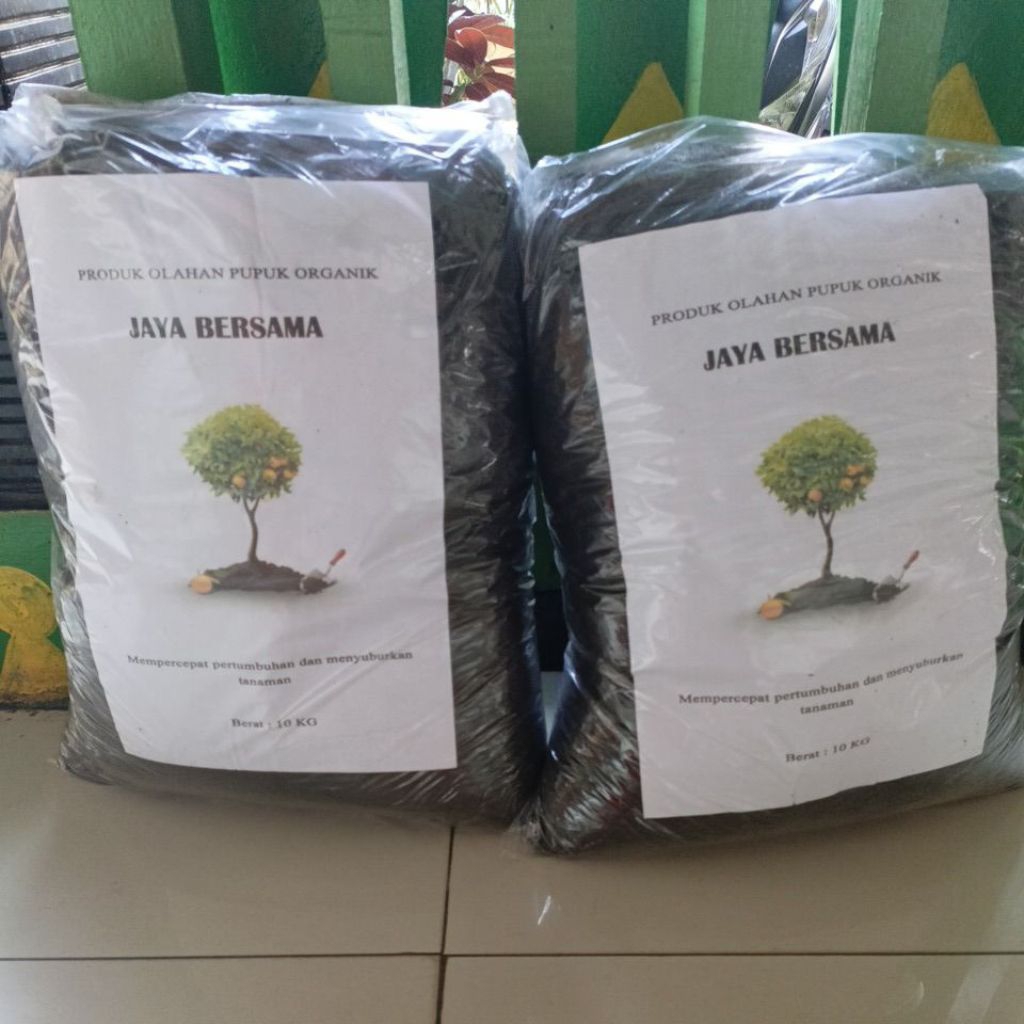 PUPUK KOMPOS ORGANIK