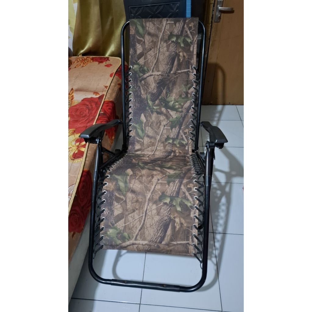 Preloved Kursi Lipat Santai ACE HARDWARE