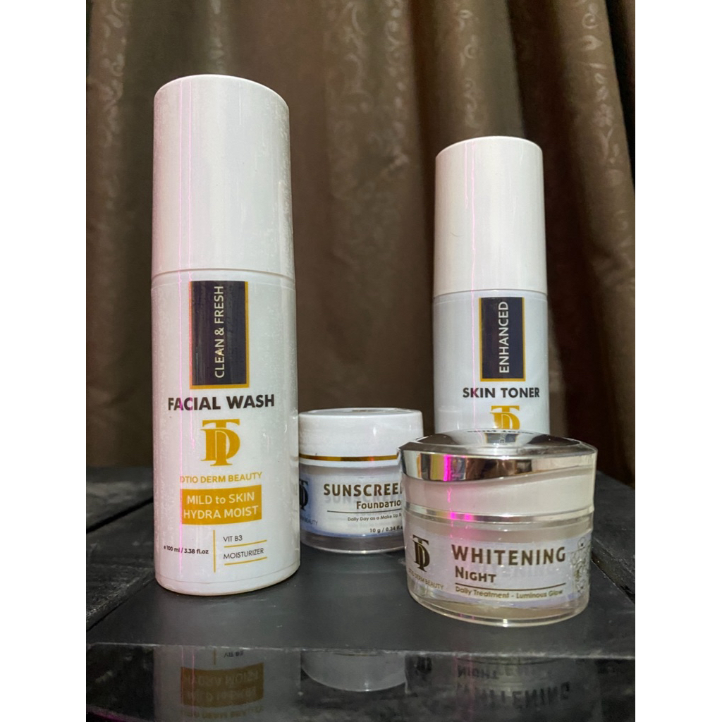 PAKET CREAM DOUBLE EXTRA / NEW PACKAGING / DTIO DERM BEAUTY