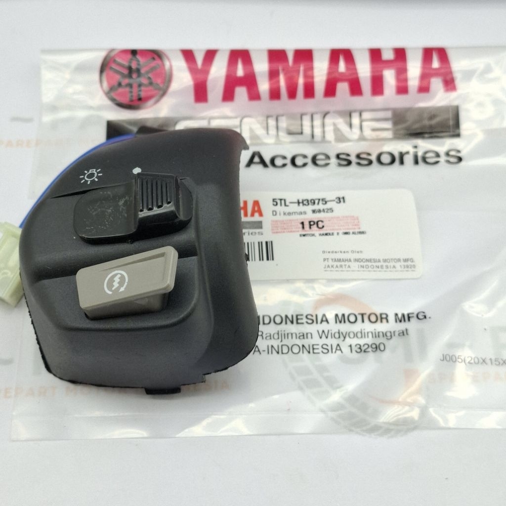 5TL-H3975-31 HOLDER SAKLAR KANAN MIO JUPITER