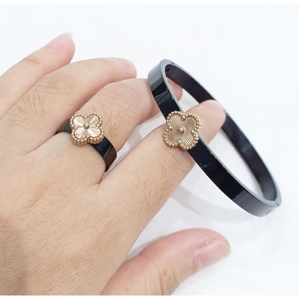NINFIVE Gelang Cincin Titanium Clover Vintage Ukir Alhambra Bangle Hitam