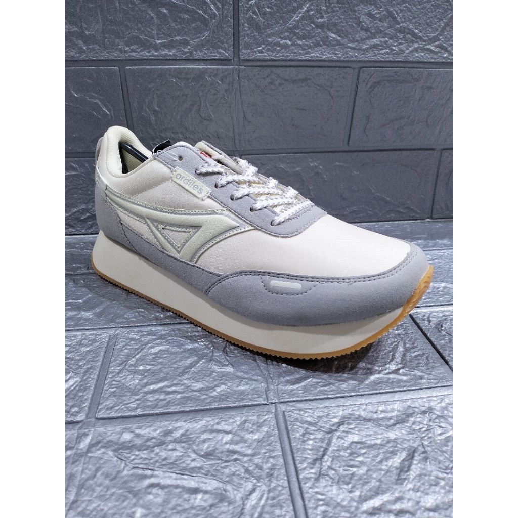 ARDILES ORZORA SEPATU SNEAKERS