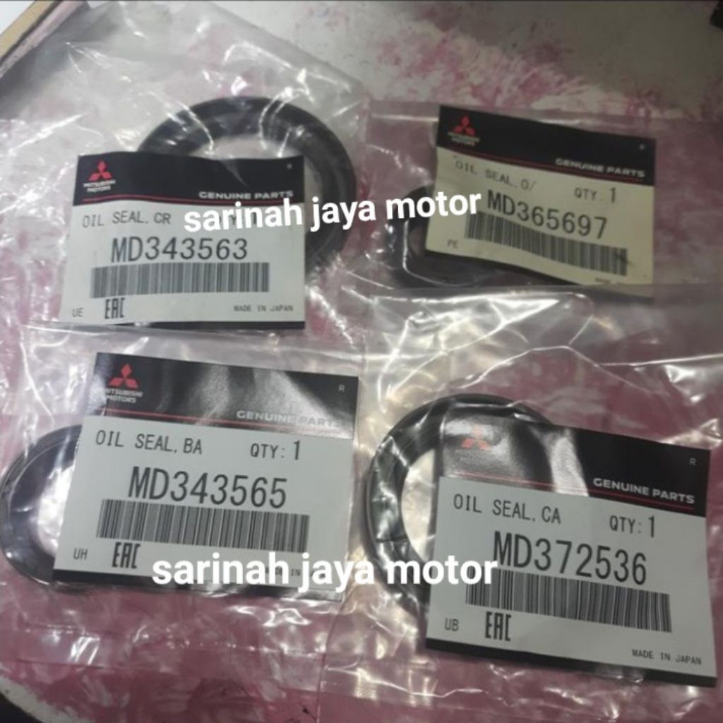 Oil seal timing belt Mitsubishi kuda 2000cc asli original genuine part MD343563 MD365697 MD343565 MD